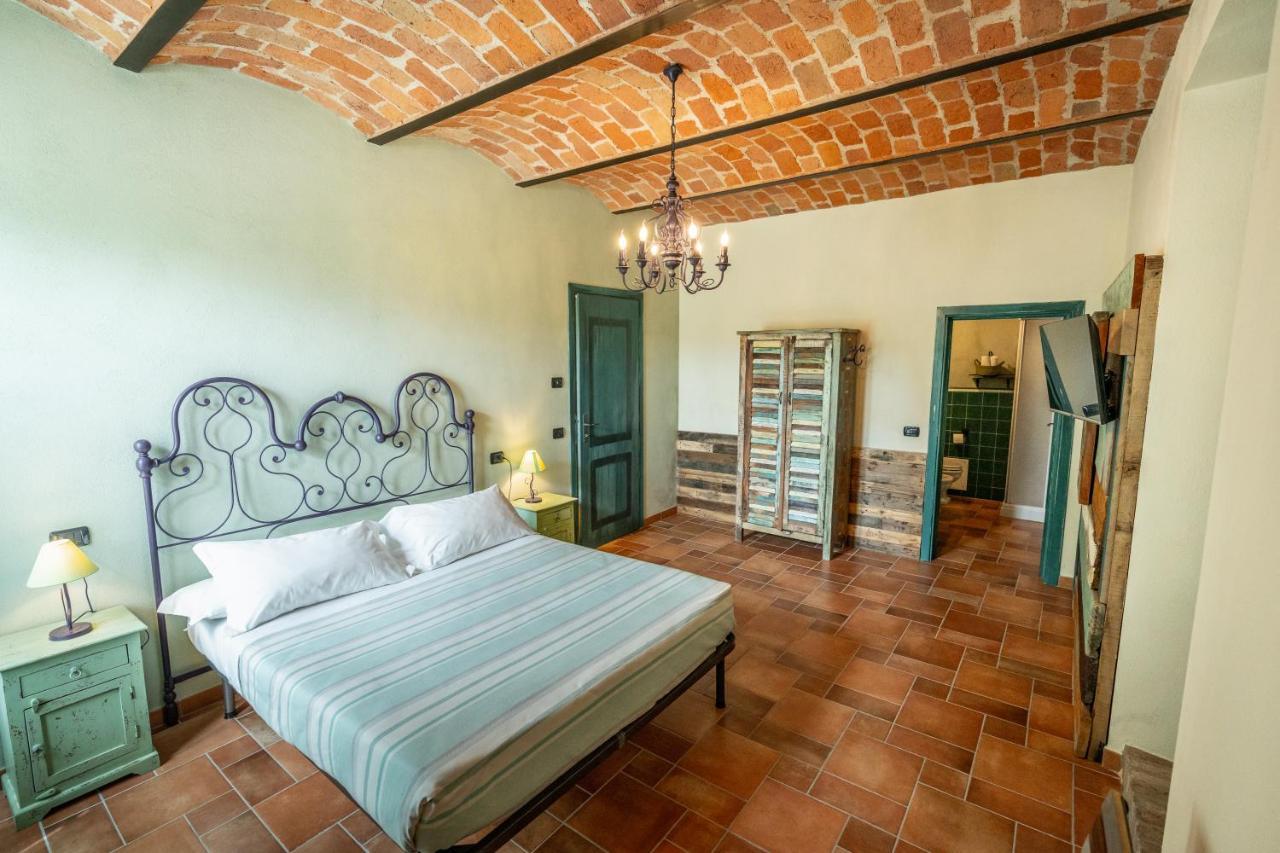 Bed and Breakfast Gilda E I Suoi Amici Neive Exteriér fotografie