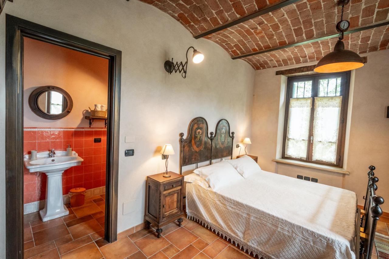 Bed and Breakfast Gilda E I Suoi Amici Neive Exteriér fotografie